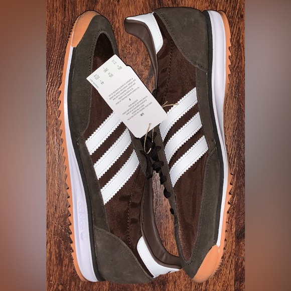 Adidas size 11 - Picture 1 of 14